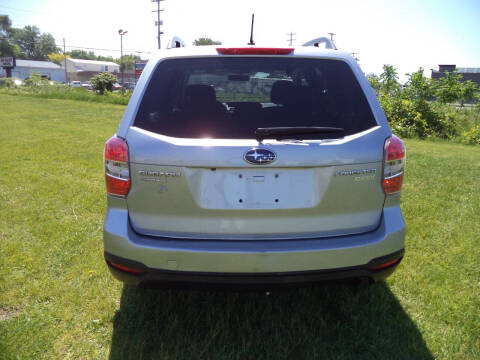 2015 Subaru Forester 2.5i