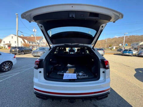 2026 Volkswagen Atlas Cross Sport SEL R-Line Black 4Motion