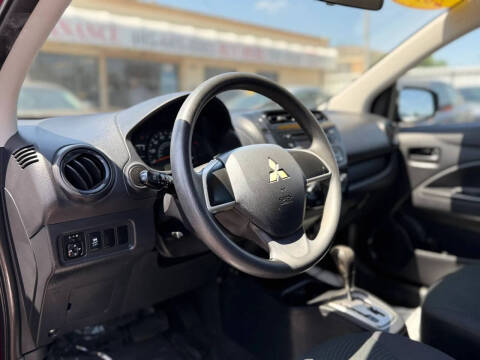 2017 Mitsubishi Mirage G4 ES