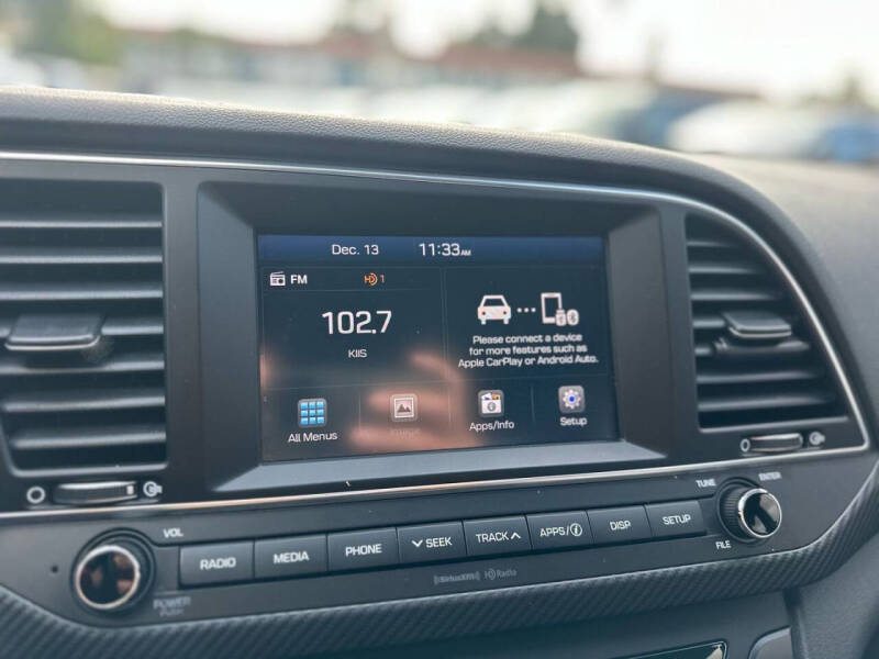 2018 Hyundai Elantra Sport