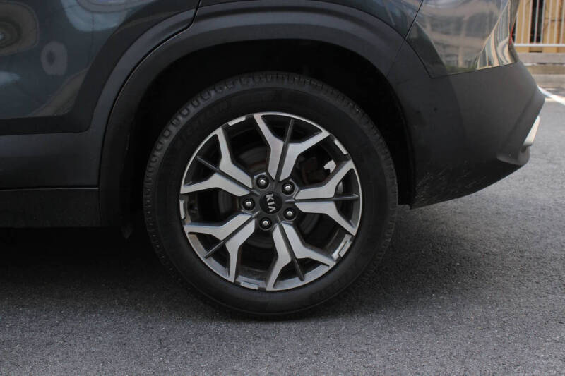 2021 Kia Seltos EX