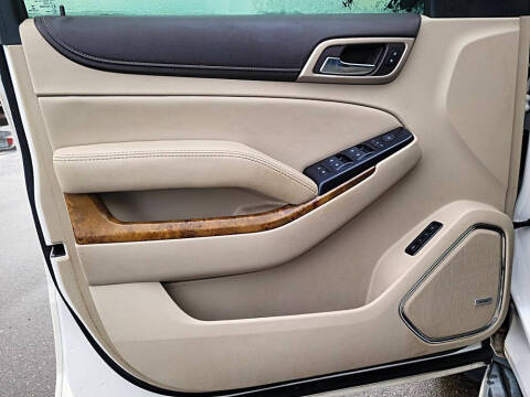 2017 GMC Yukon XL Denali