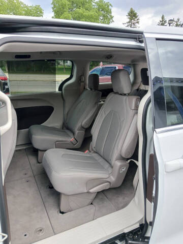 2018 Chrysler Pacifica Touring Plus
