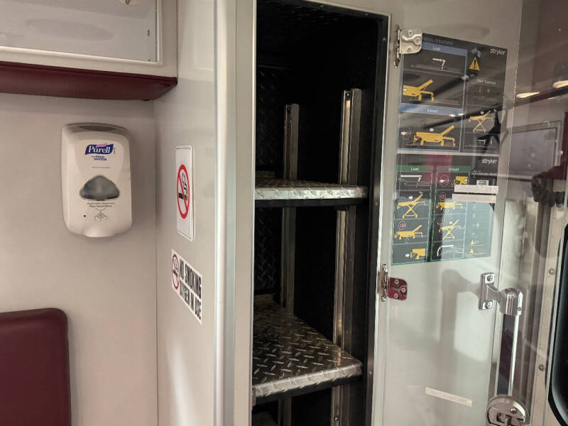 2010 Ford E-Series E-450 SD