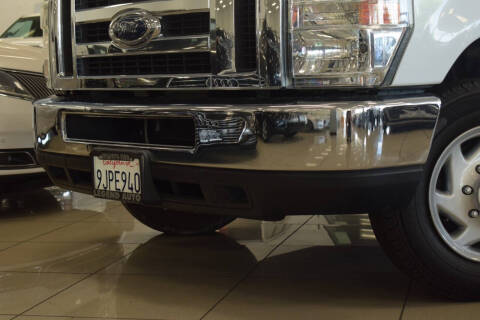 2014 Ford E-Series E-350 SD XLT