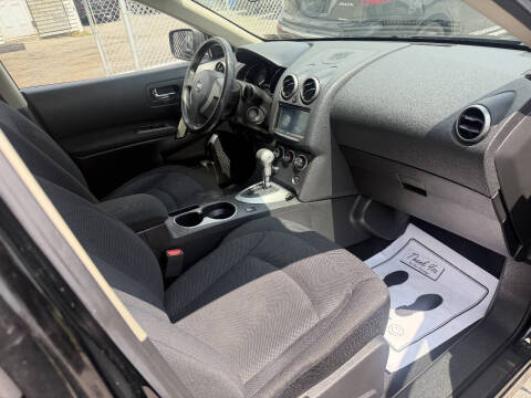 2014 Nissan Rogue Select S