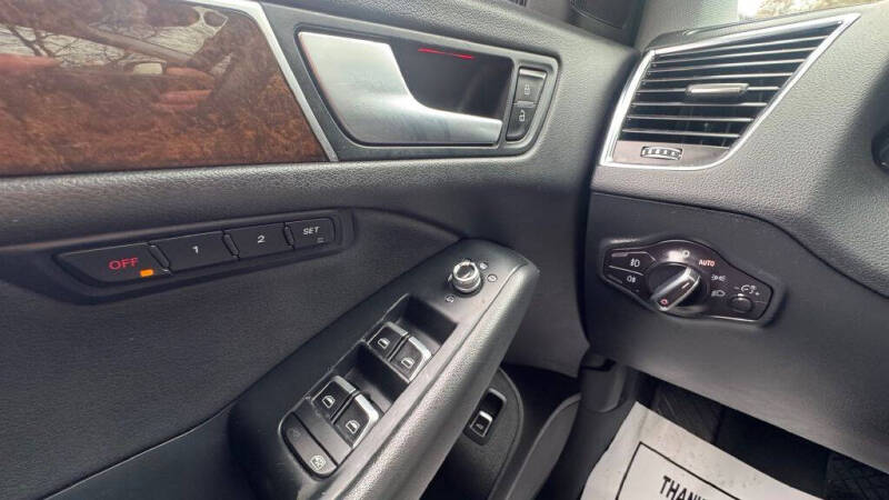 2015 Audi Q5 2.0T quattro Premium Plus