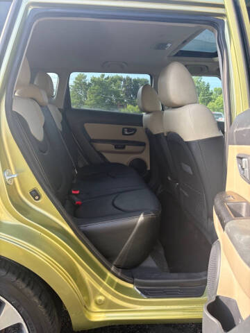 2013 Kia Soul +