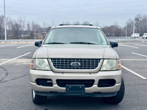 2004 Ford Explorer XLT
