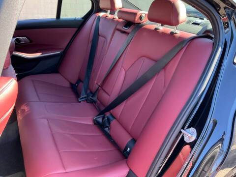 2022 BMW 3 Series 330e