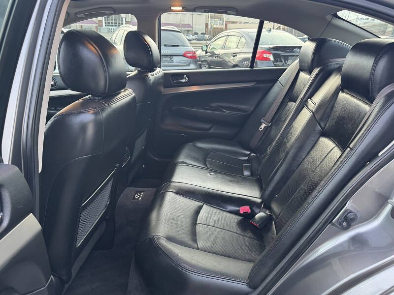 2013 Infiniti G37 Sedan x