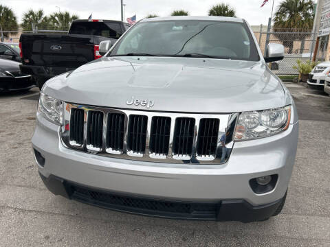 2012 Jeep Grand Cherokee Laredo X