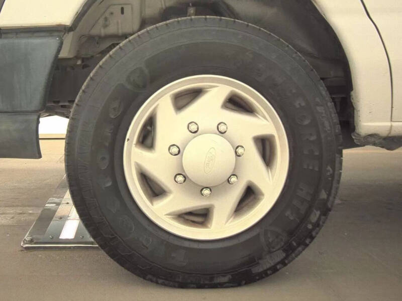 2014 Ford E-Series E-350 SD