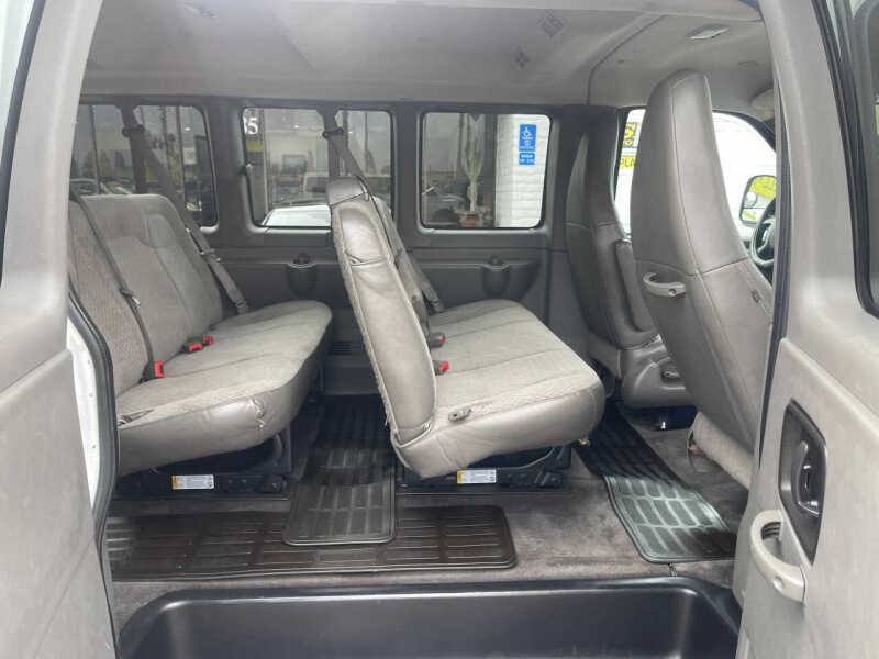 2016 Chevrolet Express LT 3500