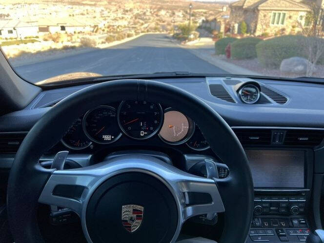 2013 Porsche 911 Carrera