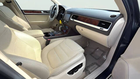 2012 Volkswagen Touareg