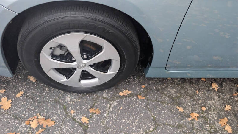 2014 Toyota Prius Three