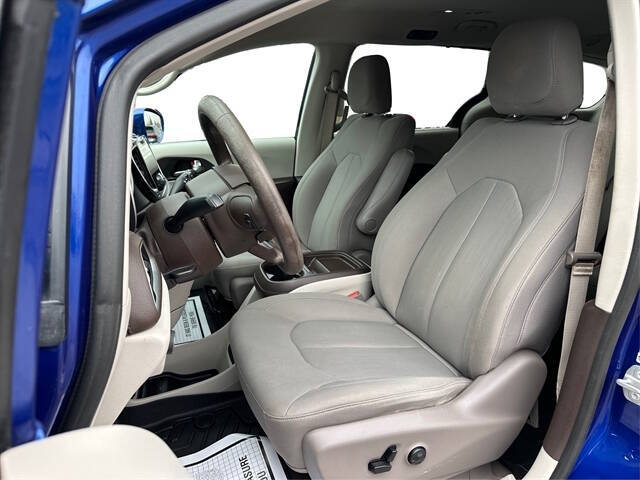 2021 Chrysler Pacifica Touring