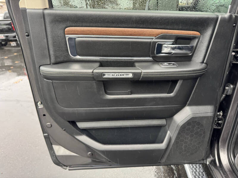 2017 RAM 2500 Laramie