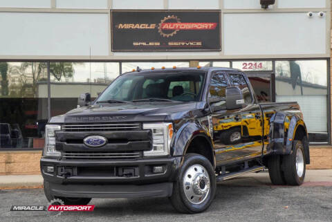 2019 Ford F-450 Super Duty Lariat