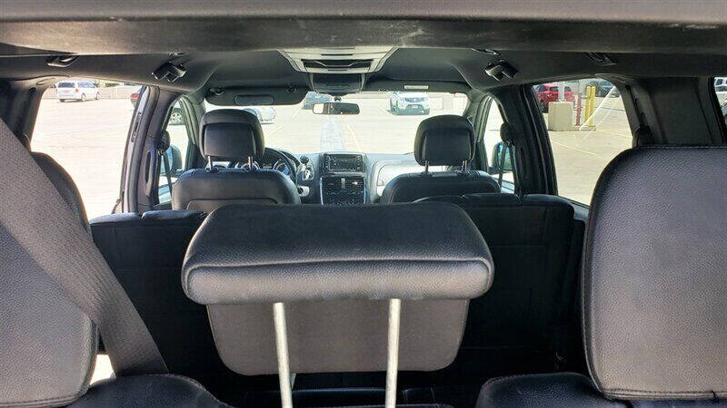 2016 Dodge Grand Caravan R/T