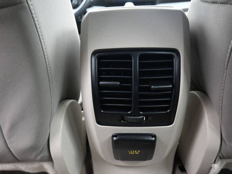 2014 Ford C-MAX Hybrid SE