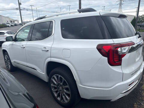 2021 GMC Acadia Denali