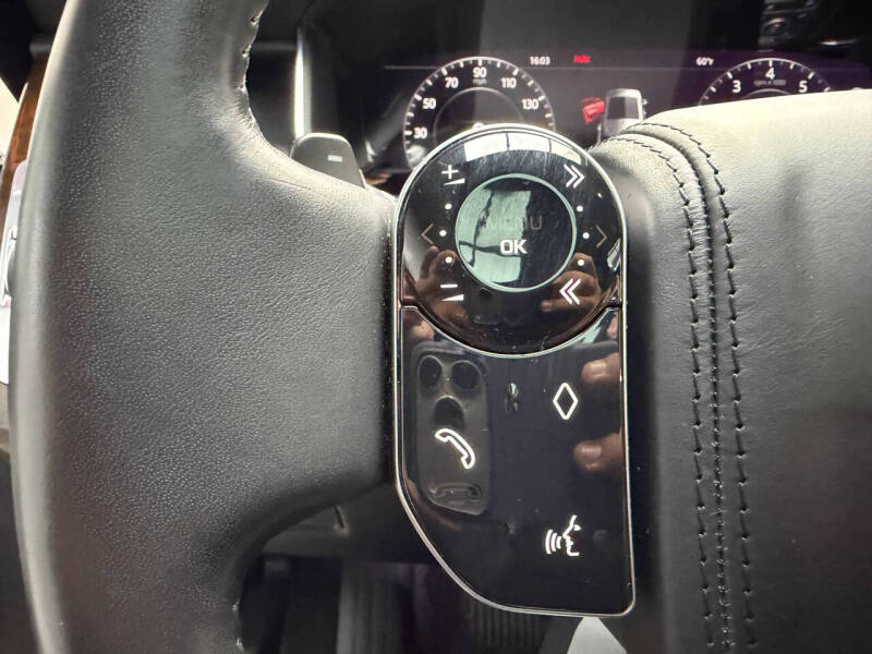 2020 Land Rover Range Rover P525 HSE