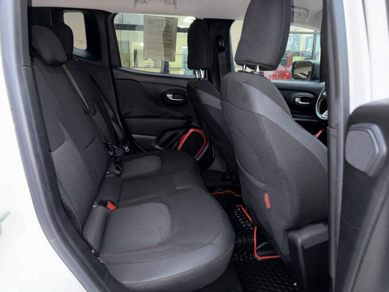 2015 Jeep Renegade Trailhawk