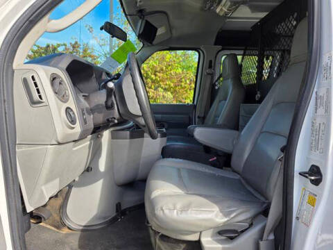 2011 Ford E-Series E-250