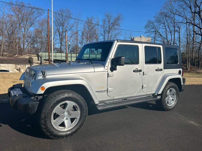 2009 Jeep Wrangler Unlimited Sahara photo 3