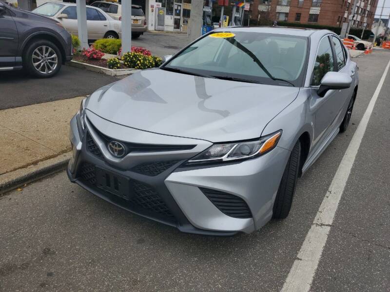 2019 Toyota Camry for sale at OFIER AUTO SALES in Freeport NY