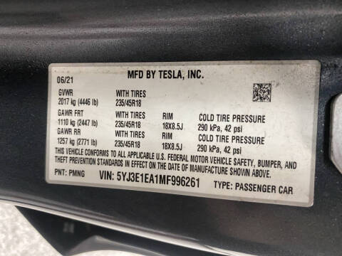 2021 Tesla Model 3 Standard Range Plus