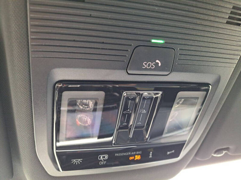 2026 Volkswagen Atlas Cross Sport SEL Premium R-Line 4Motion