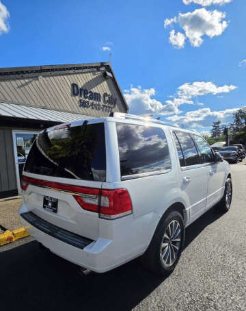 2016 Lincoln Navigator Select