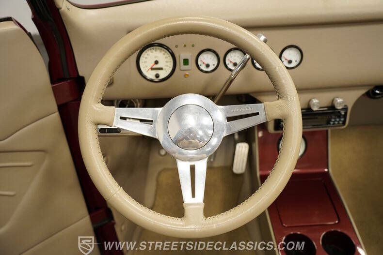1937 Ford Cabriolet