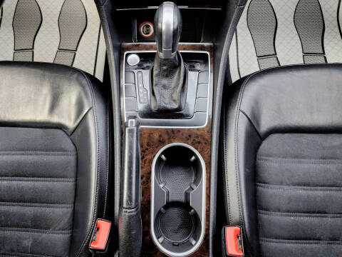 2015 Volkswagen Passat 2.0L TDI SEL Premium