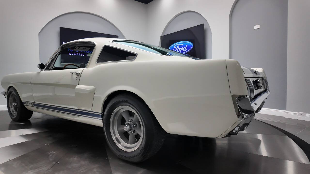 1966 Ford Mustang 26