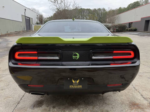 2016 Dodge Challenger SXT