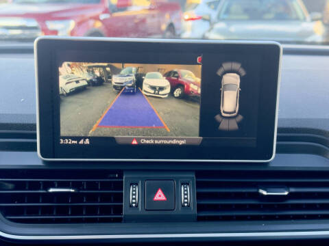 2018 Audi Q5 2.0T quattro Premium Plus