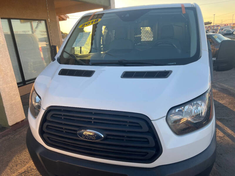 Ford Transit Van's photo