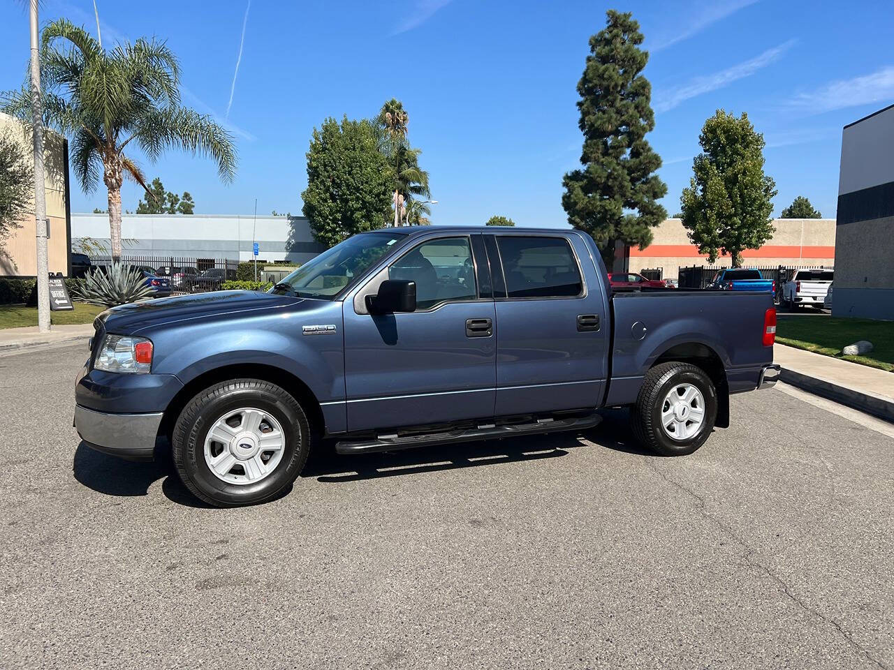 2004 Ford F-150 for sale at ZRV AUTO INC in Brea, CA