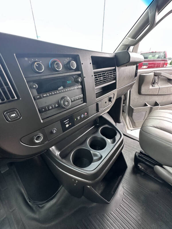 2020 Chevrolet Express LS 3500