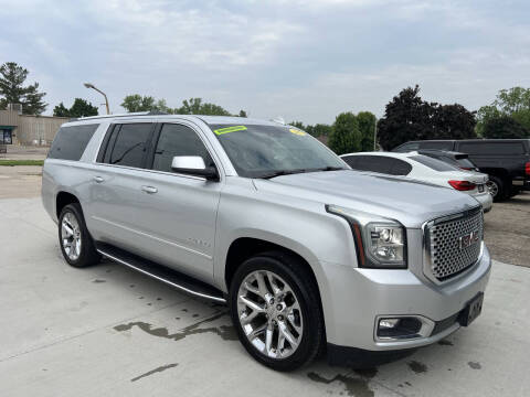 2017 GMC Yukon XL Denali