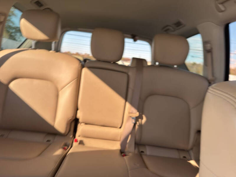 2023 Nissan Armada SL