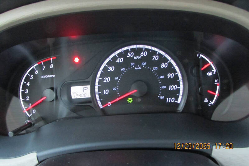 2012 Toyota Sienna LE 8-Passenger