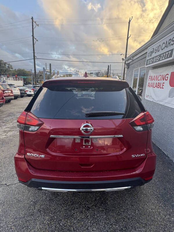 2017 Nissan Rogue SV