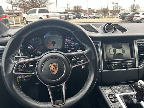 2016 Porsche Macan S