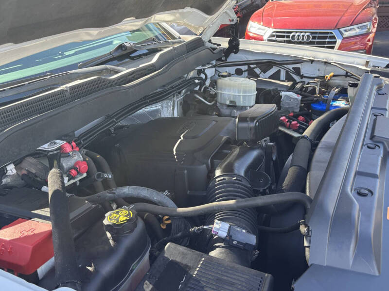 2015 Chevrolet Silverado 3500HD CC Work Truck