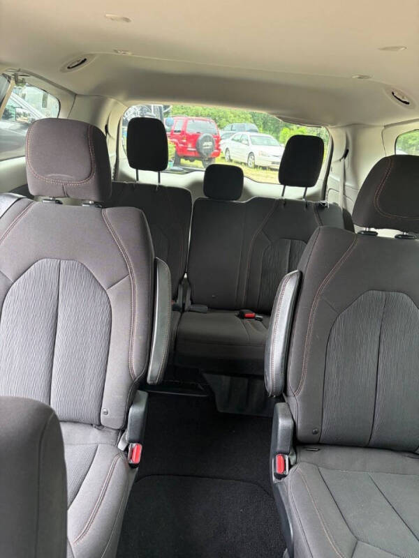2017 Chrysler Pacifica Touring
